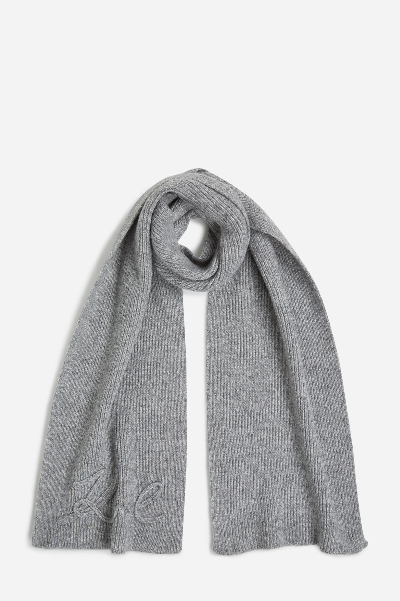 ŠÁL KARL LAGERFELD K/SIGNATURE CROCHET SCARF LIGHT GREY MELANGE