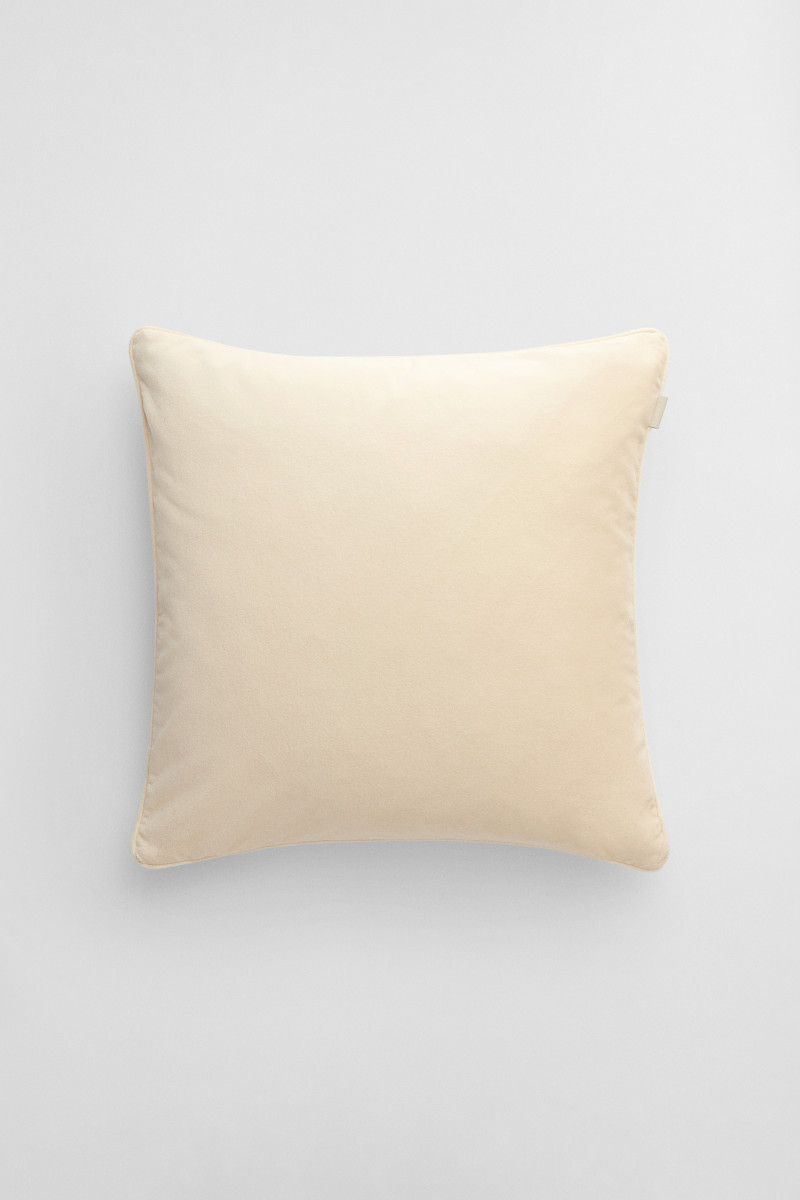E-shop DEKORAČNÍ POVLAK NA POLŠTÁŘ GANT VELVET CUSHION 50x50 CREAM