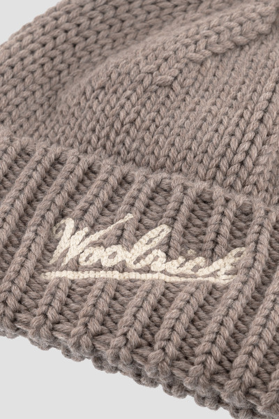ČAPICA WOOLRICH MERINO WOOL LOGO BEANIE - Fotografia č. 2