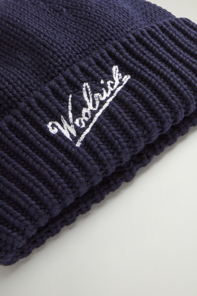 ČAPICA WOOLRICH MERINO WOOL LOGO BEANIE - Fotografia č. 3