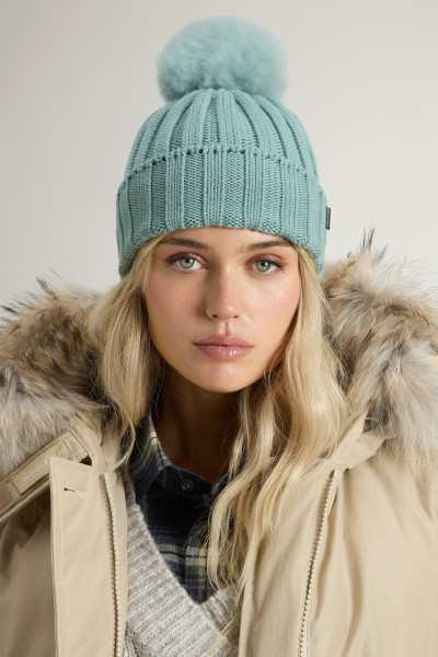 ČAPICA WOOLRICH BEANIE CASHMERE POM POM - Fotografia č. 5