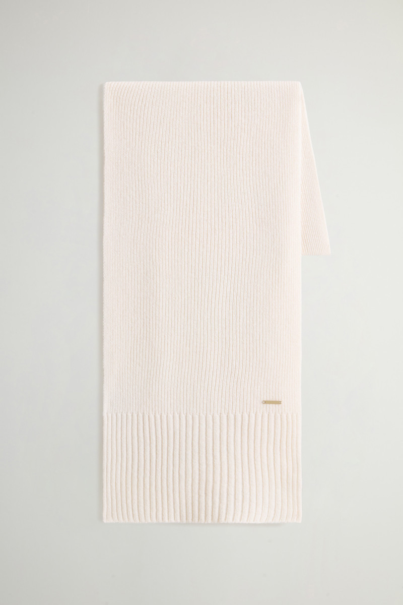 Šál Woolrich Pure Cashmere Ribbed Scarf Milky Cream