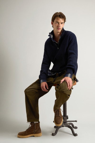 SVETR WOOLRICH WOOL CASH RIBBED HALF-ZIP - Fotografie č. 4