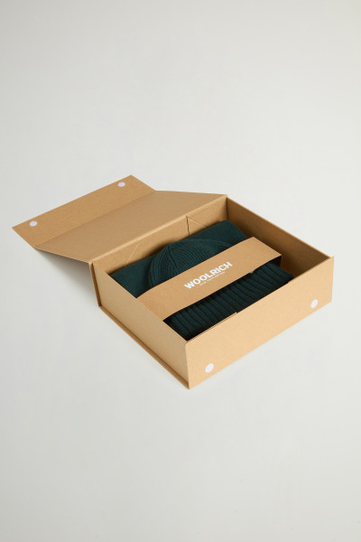 SET ČAPICA A ŠÁL WOOLRICH GIFT BOX - Fotografia č. 3