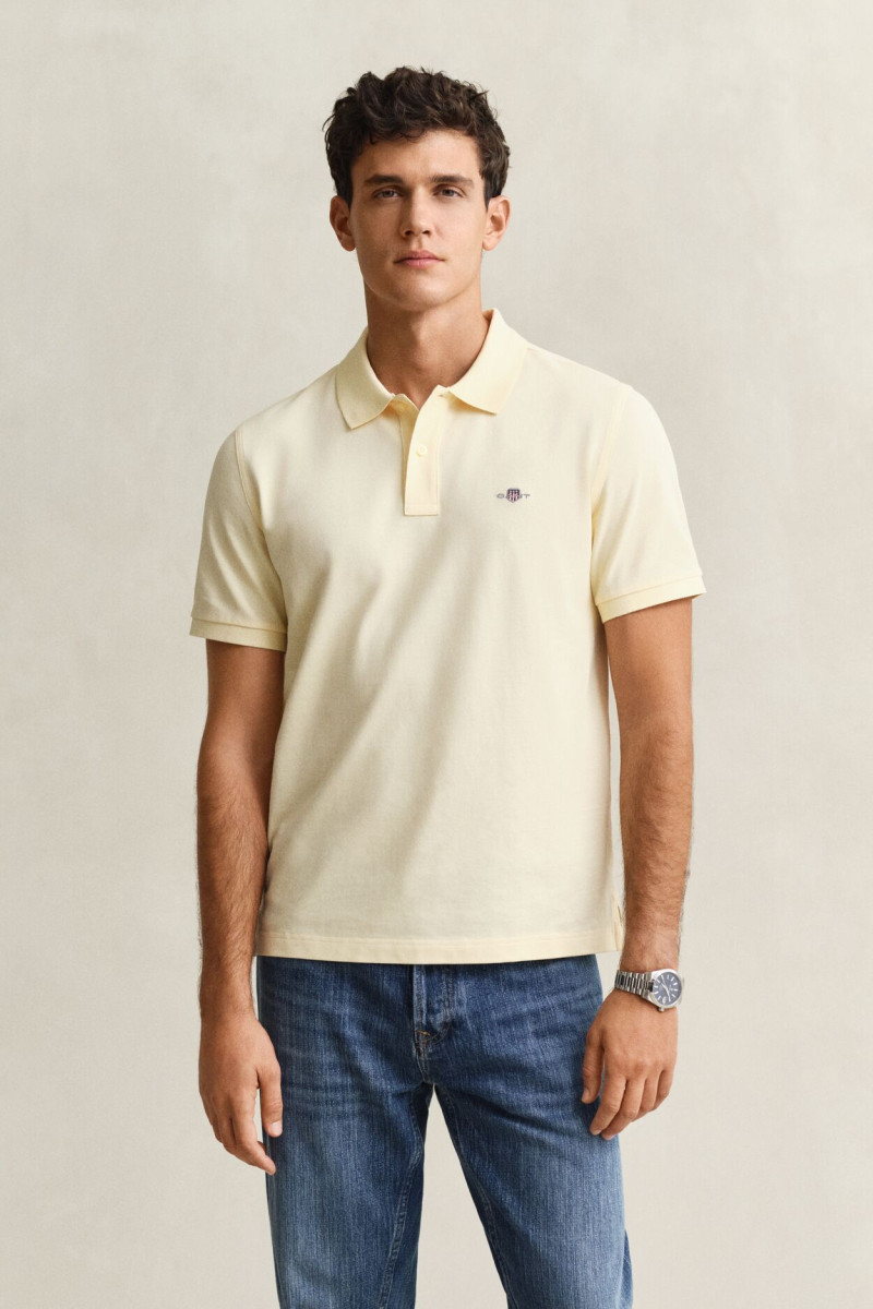 E-shop POLOKOŠILE GANT REG SHIELD SS PIQUE POLO VANILLA YELLOW