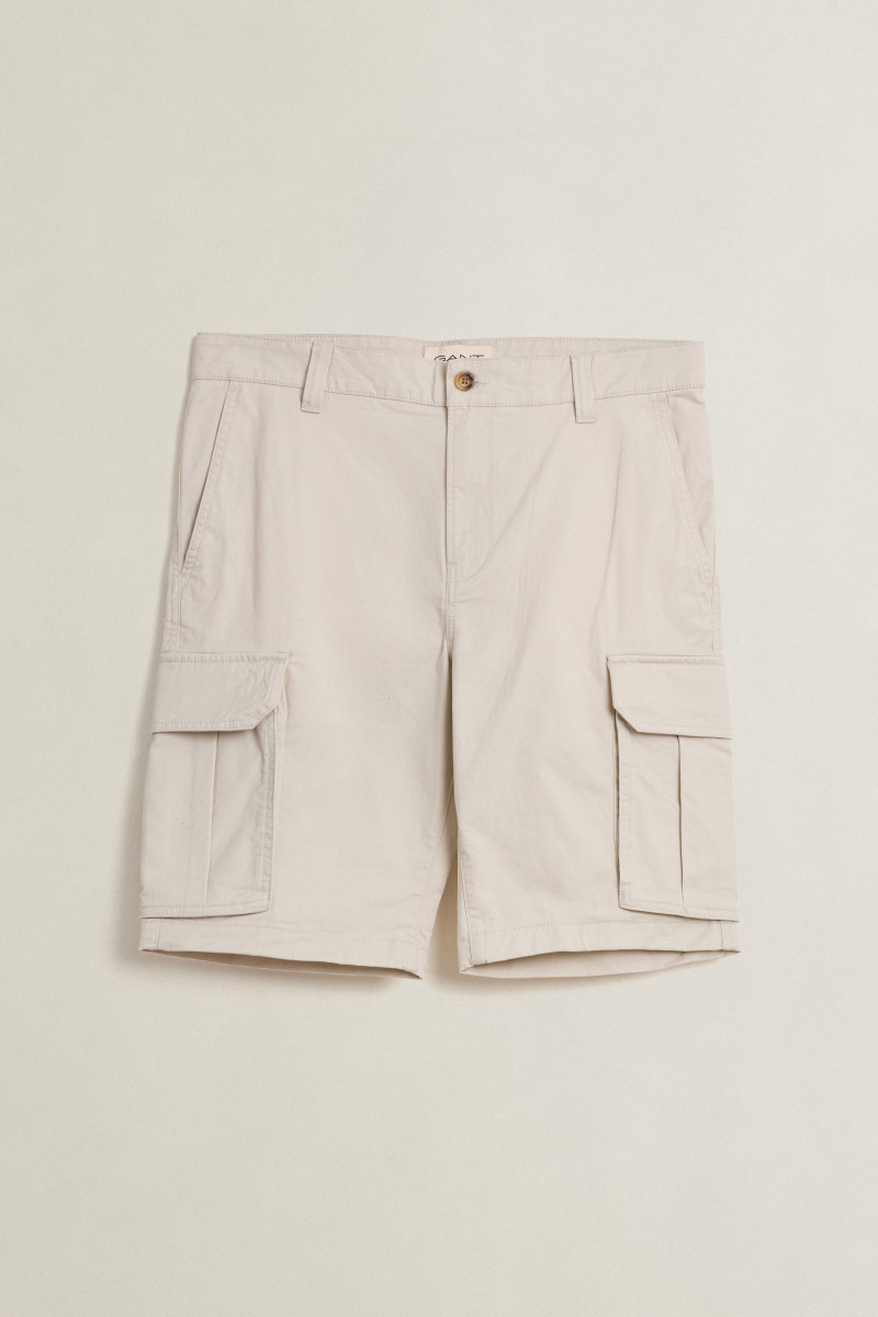 ŠORTKY GANT REG TWILL CARGO SHORTS SAND