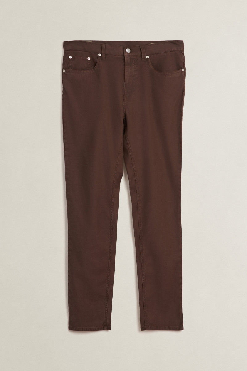E-shop DŽÍNY GANT SLIM COTTON / LINEN JEANS RICH BROWN