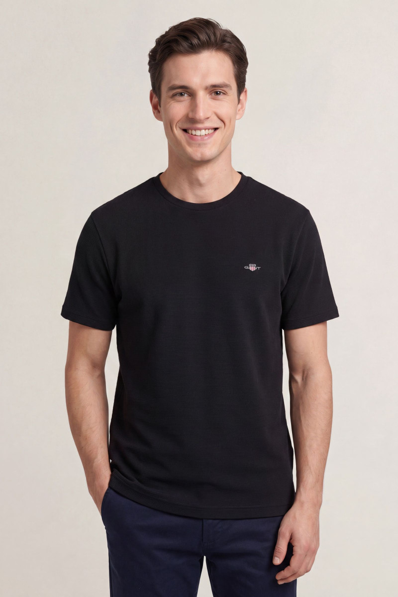 TRIČKO GANT TEXTURE SS T-SHIRT BLACK