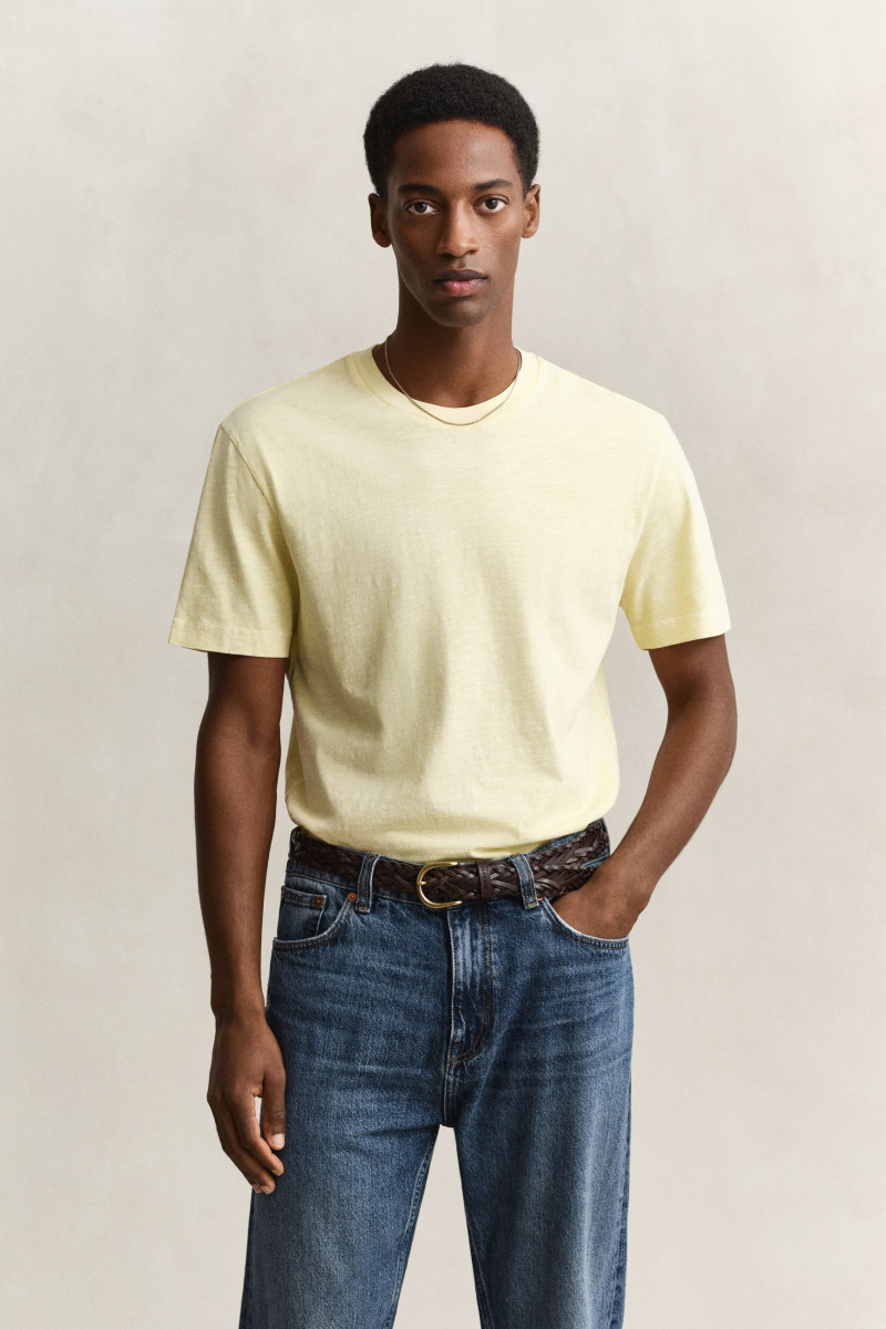 E-shop TRIČKO GANT WASHED SLUB SS TSHIRT VANILLA YELLOW