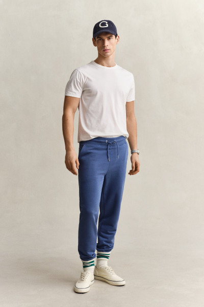 TEPLÁKY GANT REG SHIELD SWEATPANTS - Fotografia č. 1