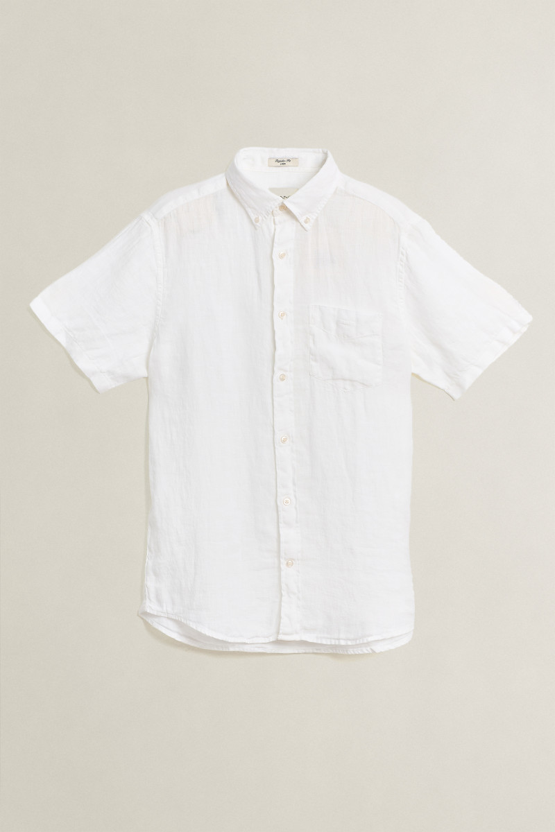 E-shop KOŠILE GANT REG GMNT DYED LINEN SS SHIRT WHITE