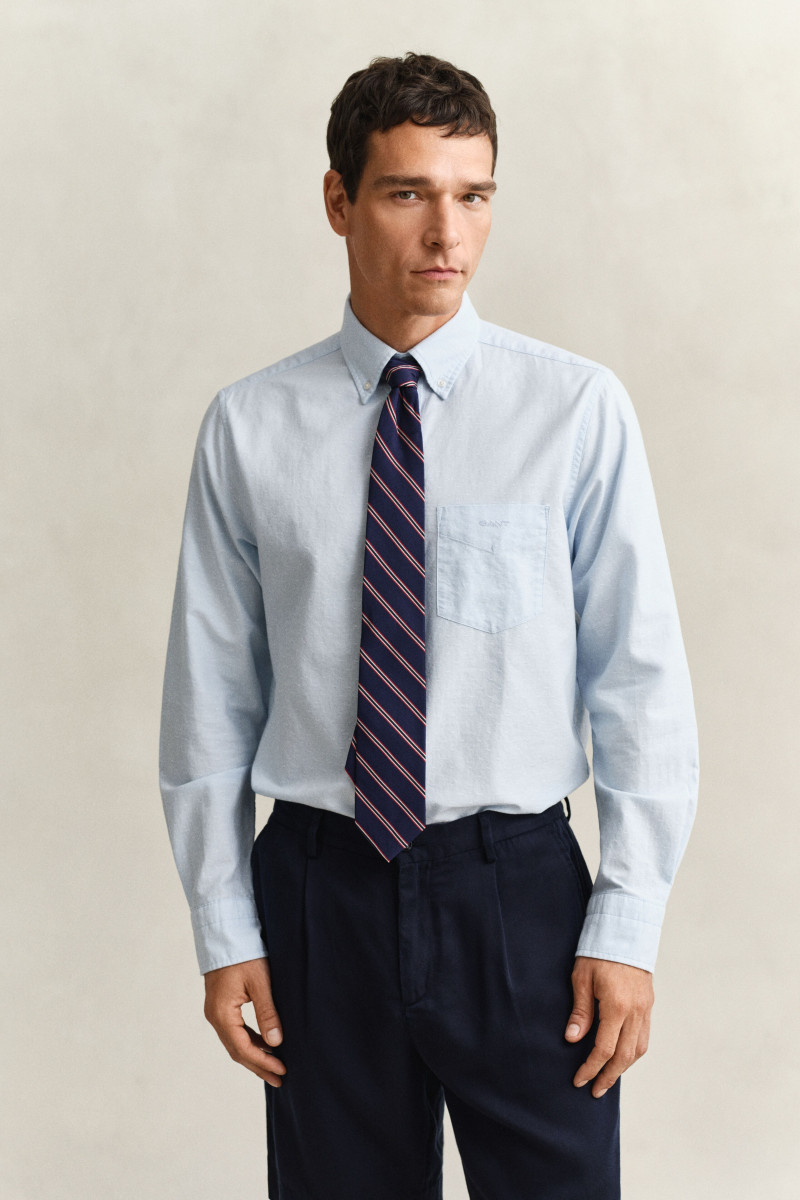 E-shop KOŠILE GANT REG CLASSIC OXFORD DOBBY SHIRT SKY BLUE