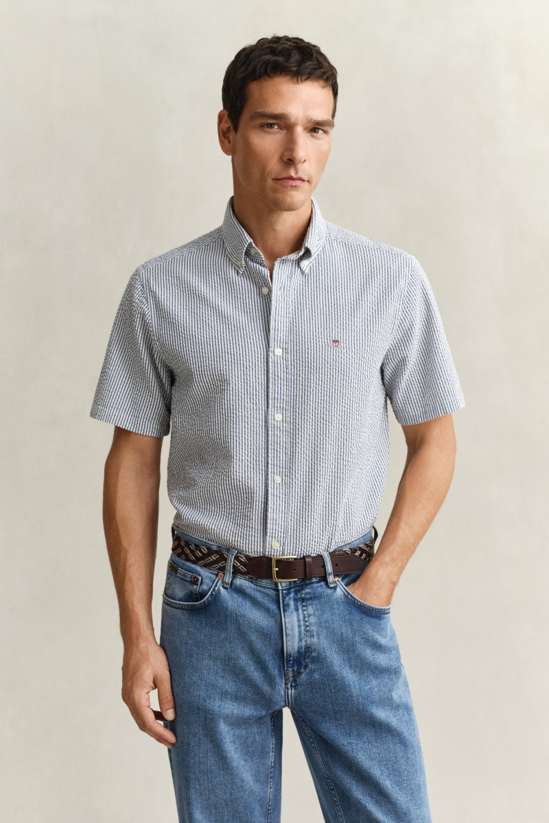 E-shop KOŠILE GANT REG SEERSUCKER STRIPE SS SHIRT VINTAGE BLUE