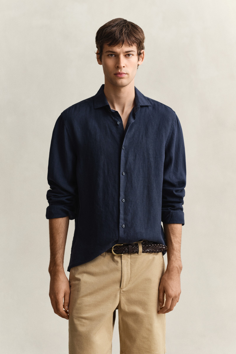 E-shop KOŠILE GANT REG LINEN SHIRT EVENING BLUE