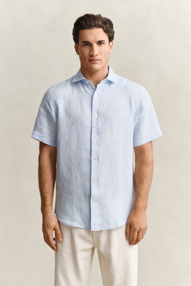 E-shop KOŠILE GANT REG LINEN SS SHIRT SKY BLUE
