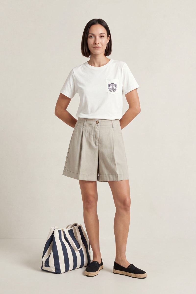 ŠORTKY GANT TAILORED FLUID SHORTS COUNTRY BEIGE