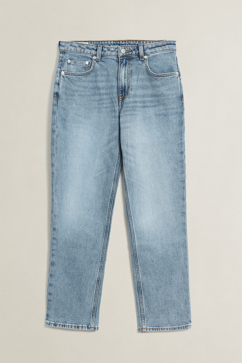 E-shop DŽÍNY GANT CROPPED STRAIGHT STRETCH JEANS LIGHT BLUE WORN IN