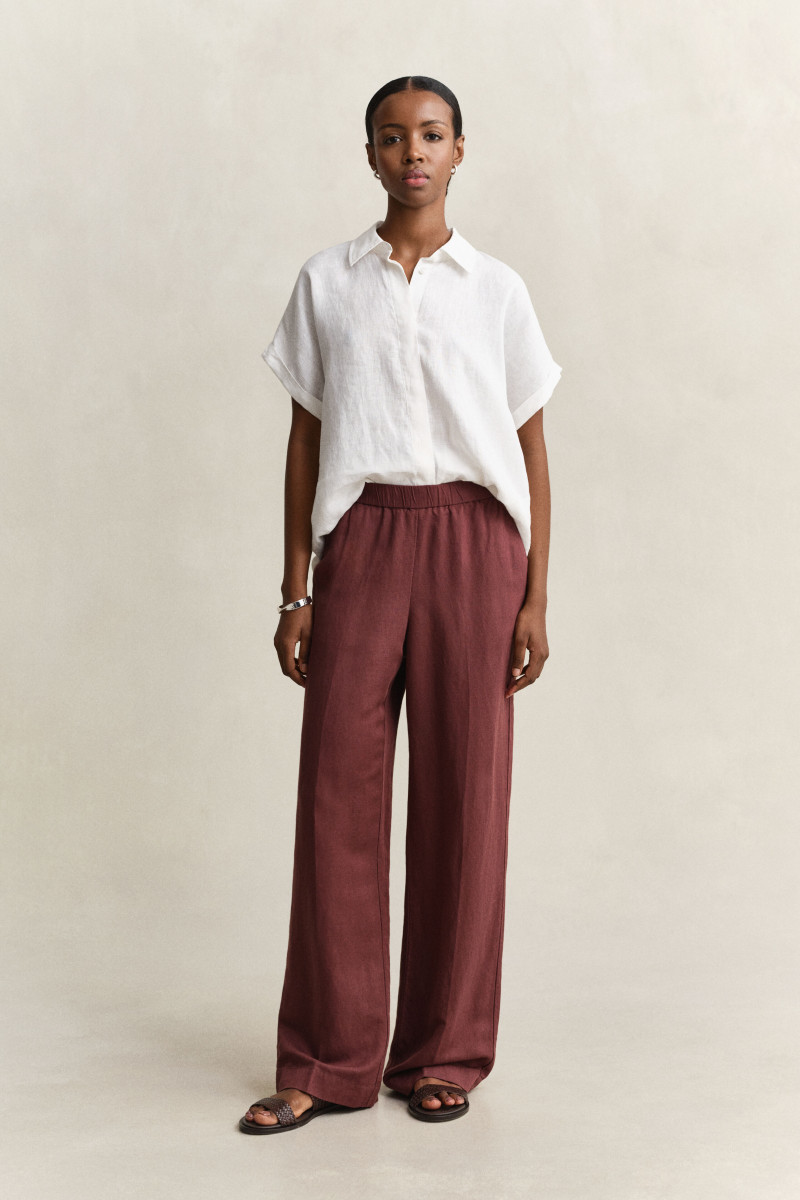 E-shop KALHOTY GANT LINEN BLEND PULL ON PANTS FRESH SOIL