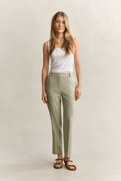 KALHOTY GANT TAILORED LINEN STRETCH PANTS - Fotografie č. 1
