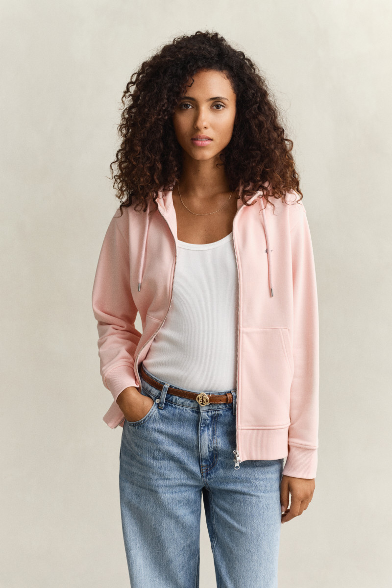 E-shop MIKINA GANT SHIELD ZIP HOODIE APRICOT PINK