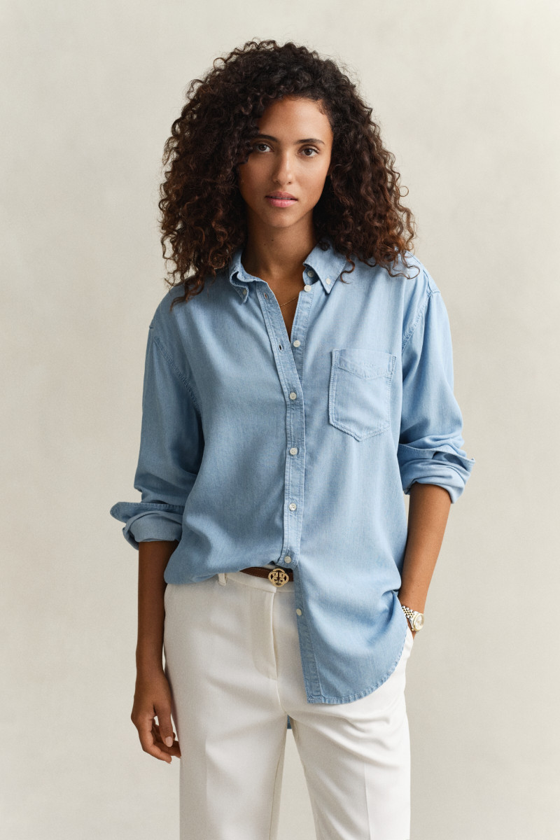 E-shop KOŠILE GANT REL INDIGO SHIRT LIGHT BLUE WORN IN