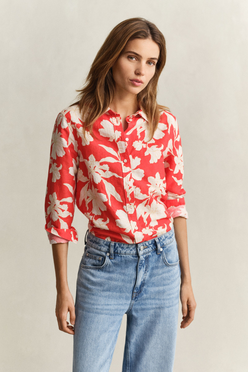 E-shop KOŠILE GANT REG FLORAL PRINT LINEN SHIRT PERFECT RED