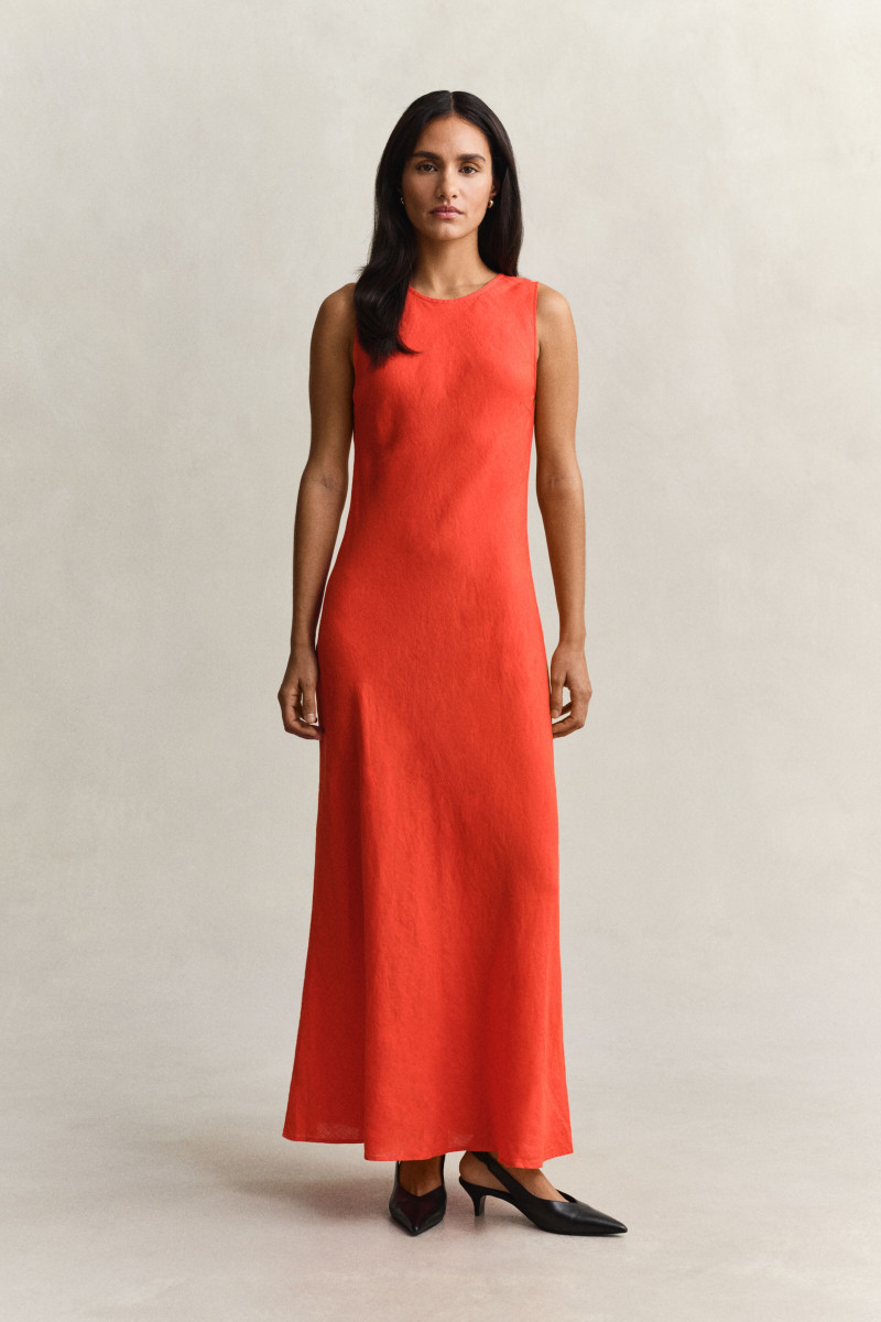 E-shop ŠATY GANT LINEN BIAS CUT MIDI DRESS PERFECT RED