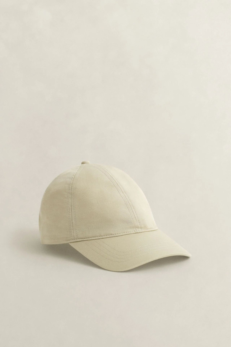 E-shop KŠILTOVKA GANT LINEN BLEND CAP OAT BEIGE