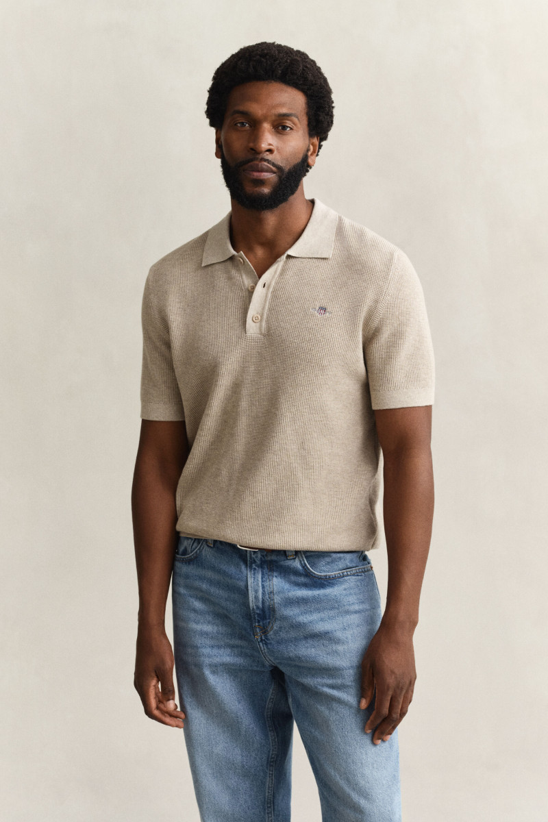 E-shop SVETR GANT MICRO TEXTURED COTTON SS POLO OAT MELANGE