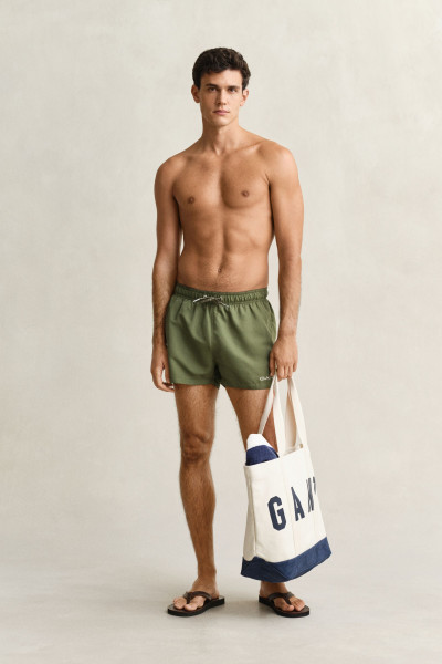 PLAVKY GANT QUICK DRY LOGO SWIM SHORTS - Fotografie č. 1