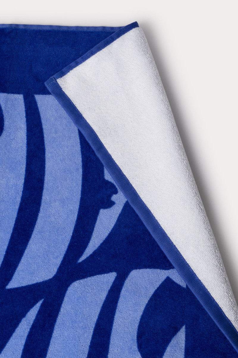 Uterák Hackett London Fish Towel Electric Blue