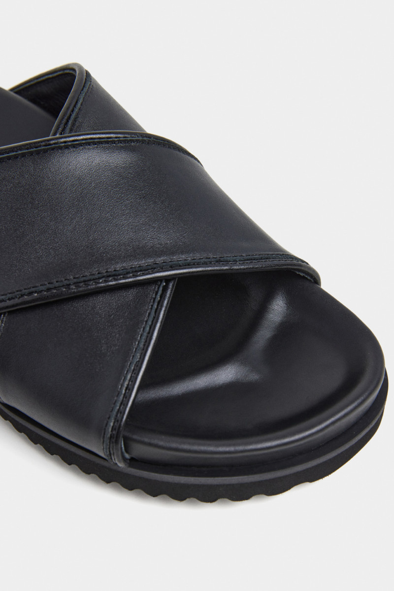 Šľapky Hackett London Mikonos Crossover Black