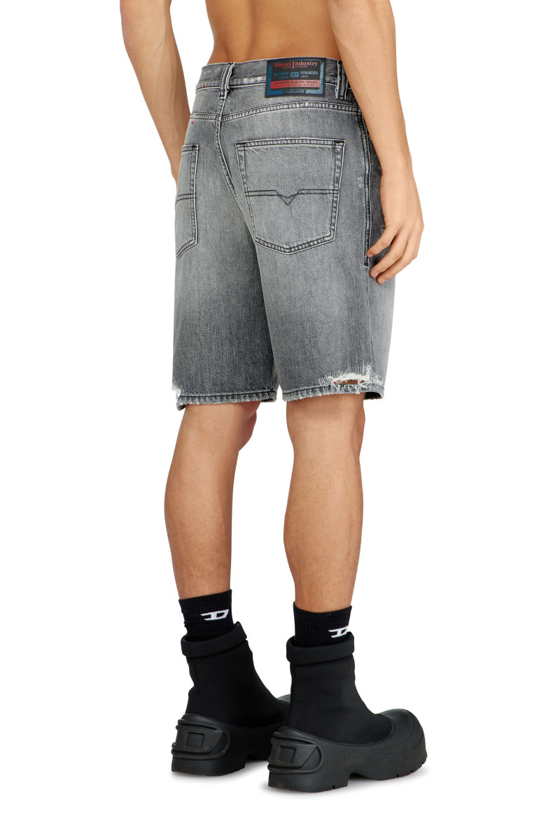 Šortky Diesel Regular-Short Shorts Black/Denim