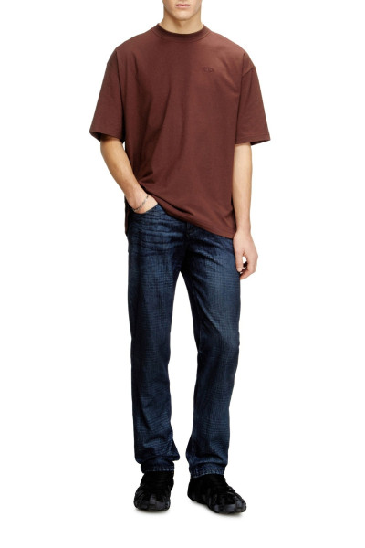 TRIČKO DIESEL T-BOGGY-MEGOVAL-D T-SHIRT - Fotografie č. 3