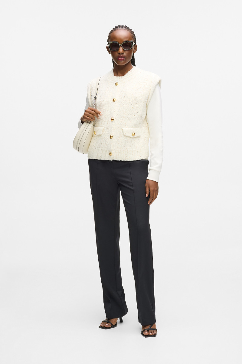Vesta Karl Lagerfeld Boucle Knit Vest Cannoli Cream