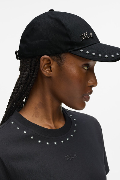 KŠILTOVKA KARL LAGERFELD K/SIGNATURE STUDS VISOR CAP - Fotografie č. 5