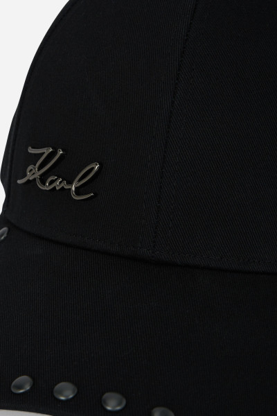 KŠILTOVKA KARL LAGERFELD K/SIGNATURE STUDS VISOR CAP - Fotografie č. 4