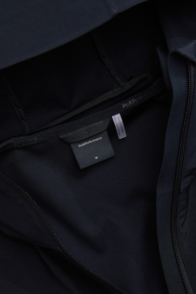 BUNDA PEAK PERFORMANCE EXPLORE SOFTSHELL HOOD JACKET MEN - Fotografie č. 4