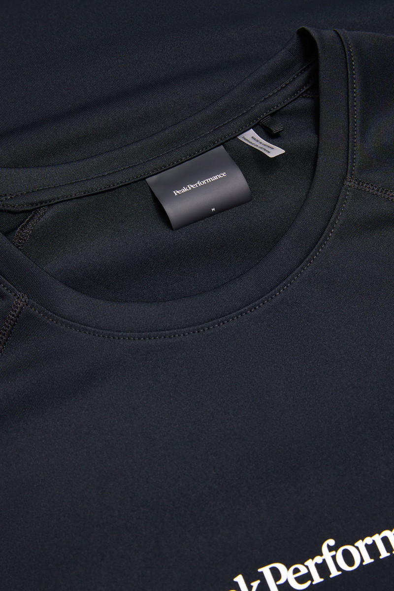 Tričko Peak Performance Active Tee Men Black