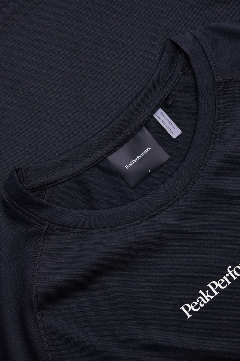 Tričko Peak Performance W Active Tee Black