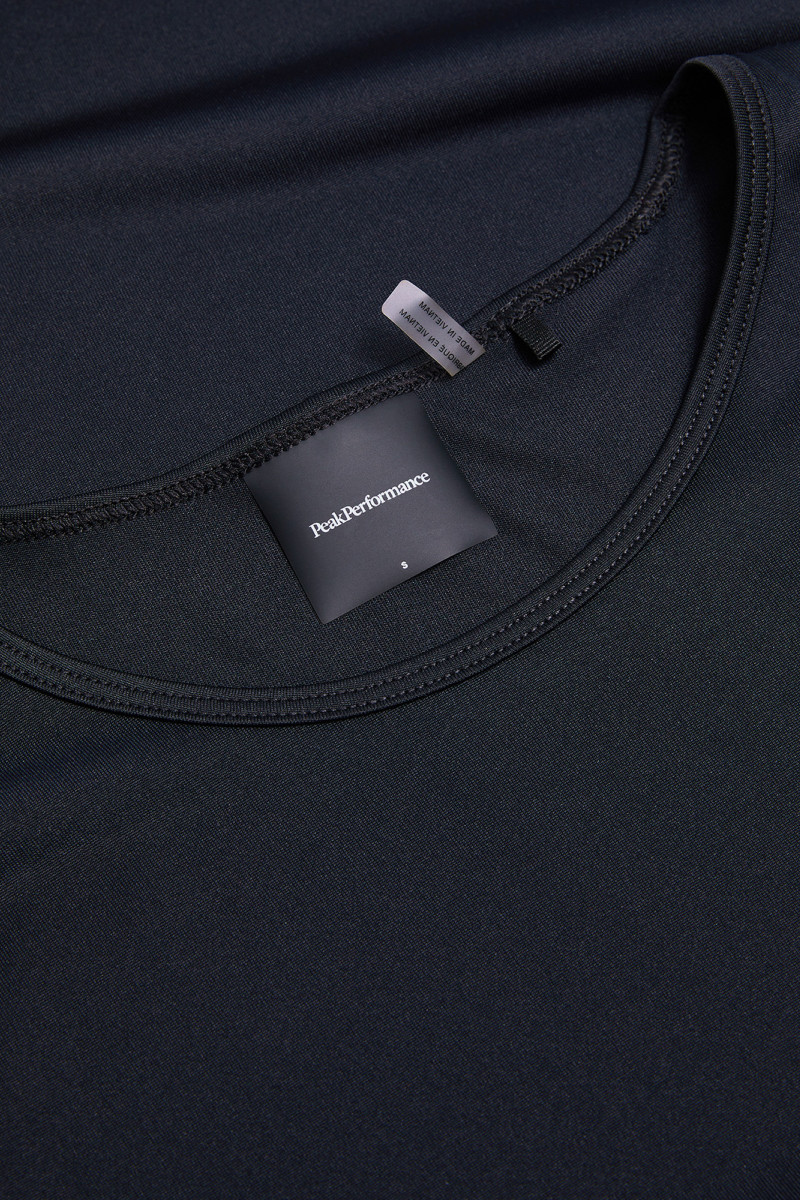 Tričko Peak Performance W Active Slim Tee Black
