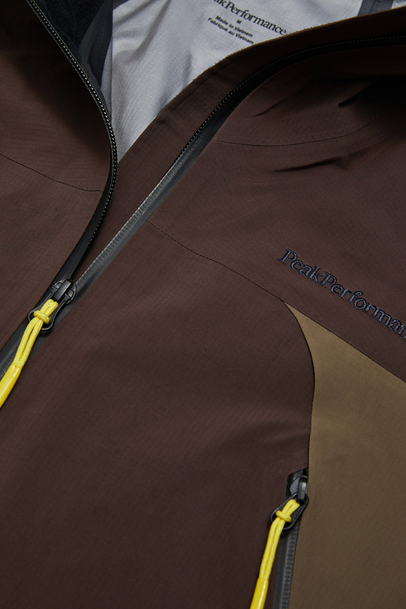 Bunda Peak Performance M Ridge Ace Hipe® Ace 3L Shell Jacket Cliff Edge/Major Brown