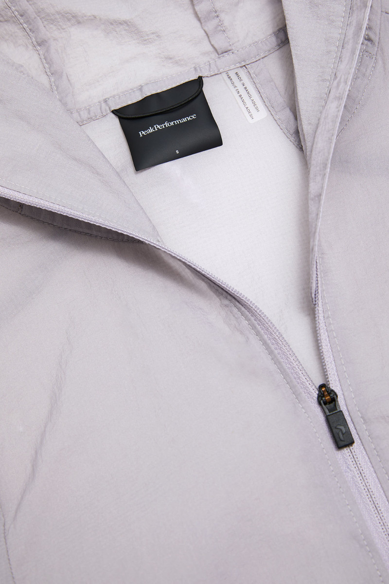 Bunda Peak Performance W Discover Wind Jacket Misty Lavender/Canary Lime