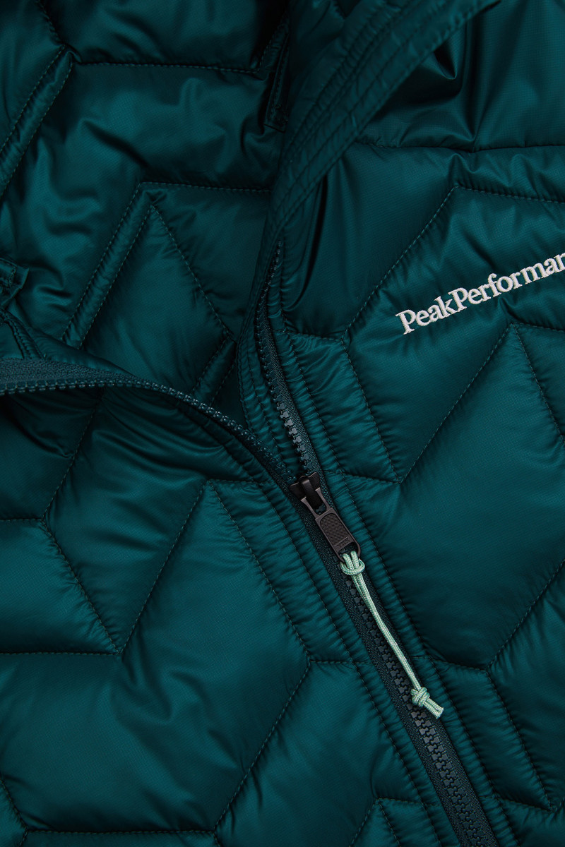 Bunda Peak Performance Elevate Insulated Hybrid Hood Jacket Men Ponderosa Pine/Sand Fog
