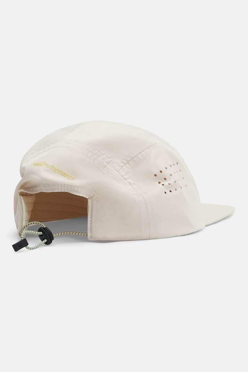 Šiltovka Peak Performance Lightweight Cap-Canary Lime Sand Fog