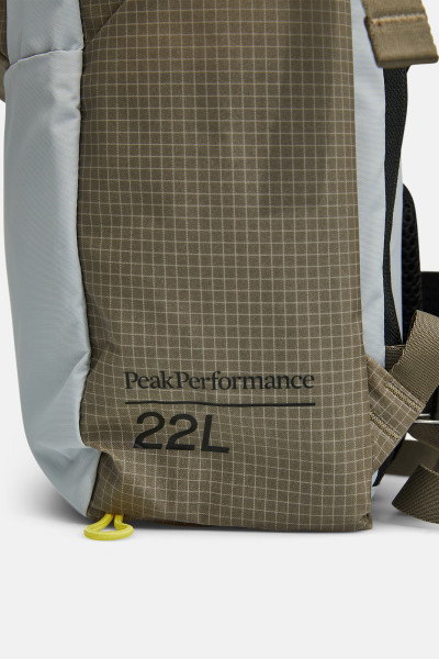 BATOH PEAK PERFORMANCE HIKE BACKPACK - Fotografie č. 5