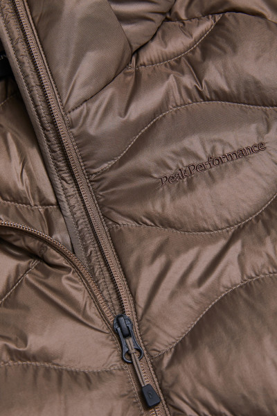 KABÁT PEAK PERFORMANCE HELIUM DOWN COAT WOMEN - Fotografia č. 4