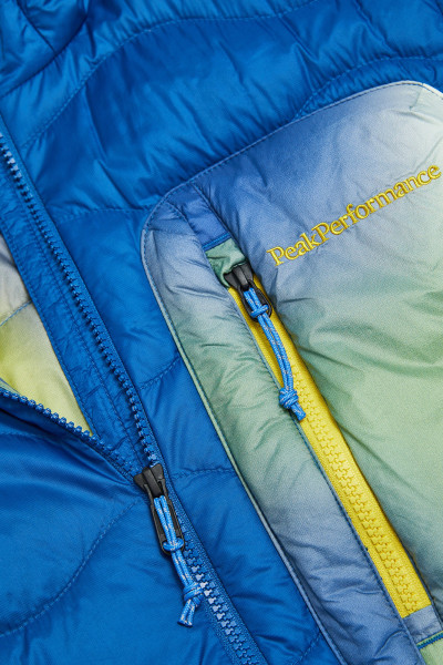 BUNDA PEAK PERFORMANCE M AOP HELIUM UTILITY DOWN-AOP - Fotografie č. 4