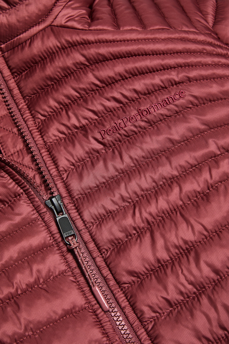 Bunda Peak Performance W Monolight Liner Hood Wild Rouge/Sand Fog Melange