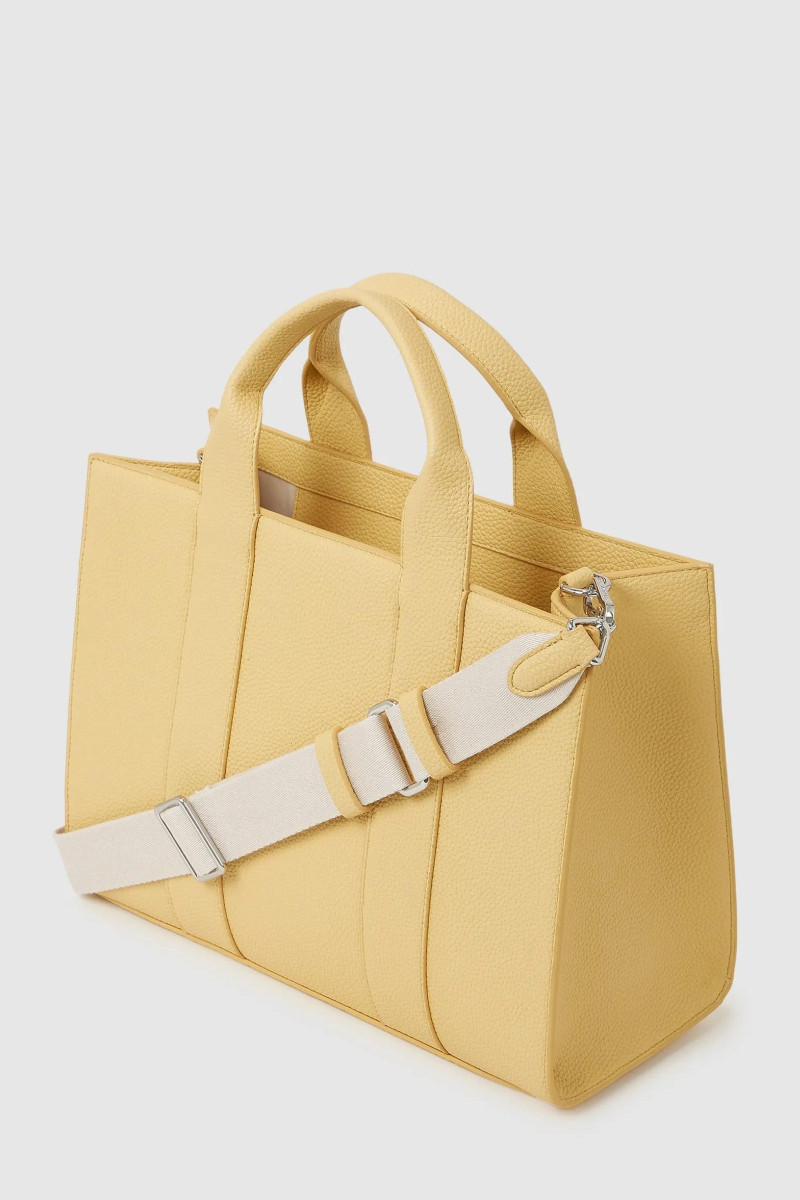 Kabelka Karl Lagerfeld K/Rsg Md Square Tote Peb Emb Sunlight
